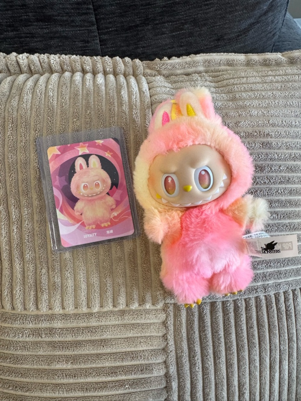 POP MART The Monsters Big Into Energy Vinyl Face Plush Pendant - Loyalty